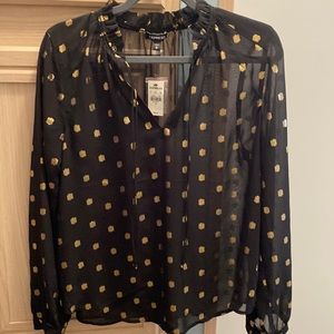 Express size M shirt